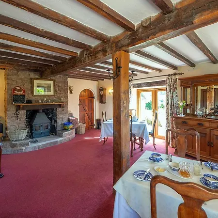 The Dinney B&B-2